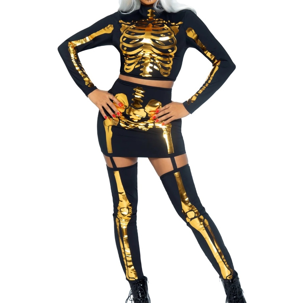 Leg Avenue Golden Skeleton Crop Top
Sizes: S & M